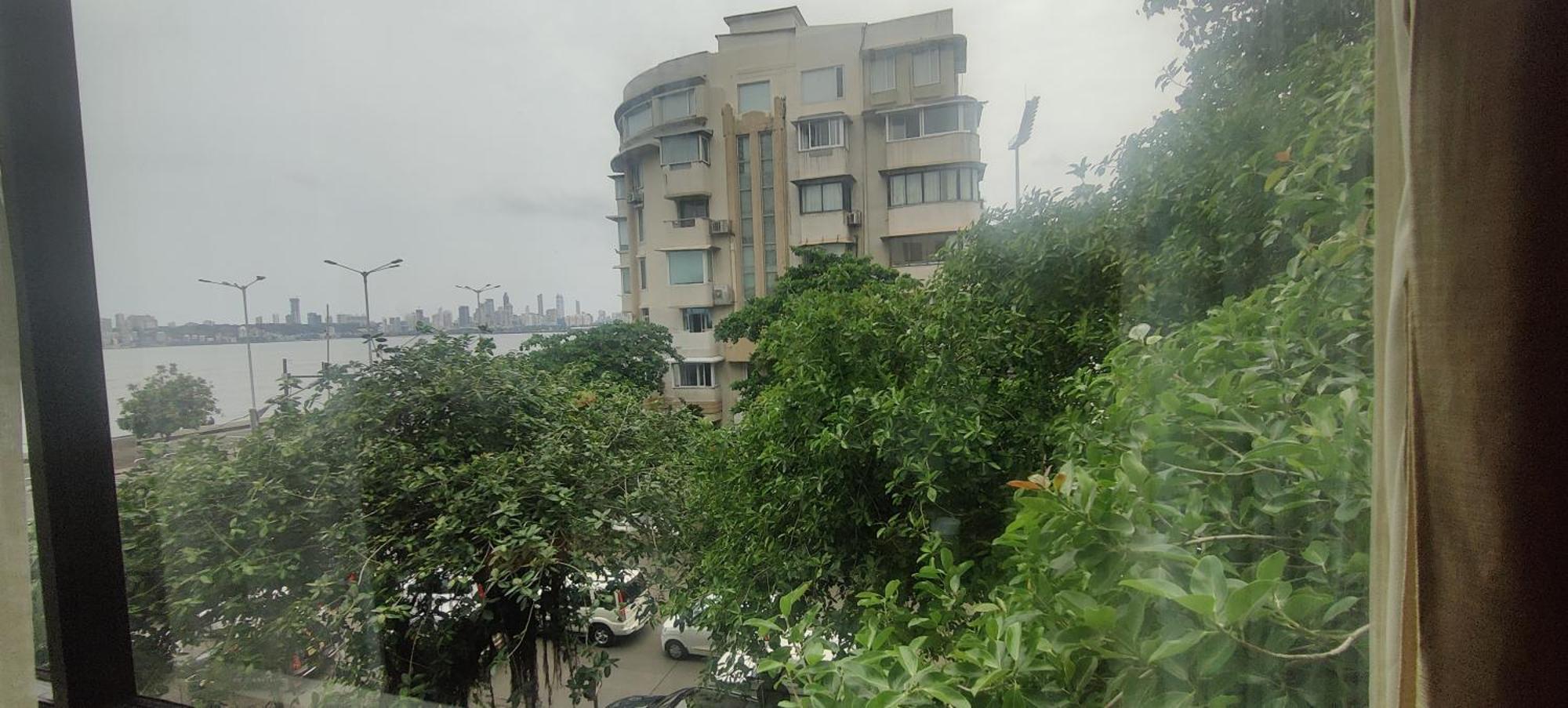 Hotel Marine Plaza Mumbai Exterior photo